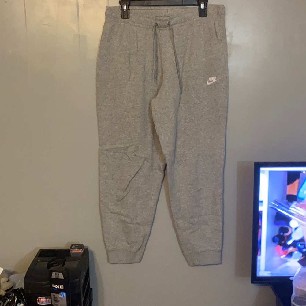 Nike joggers